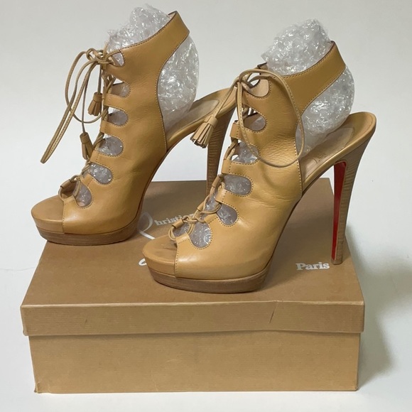 Christian Louboutin Miss Fortune 120 beige leather lace-up wooden high heels, 40 - Picture 14 of 16